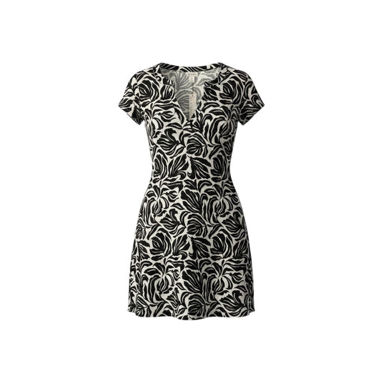 Triple H Treasures Nicole Miller women's black and white abstract floral print V-neck short sleeve dress, size 1X.